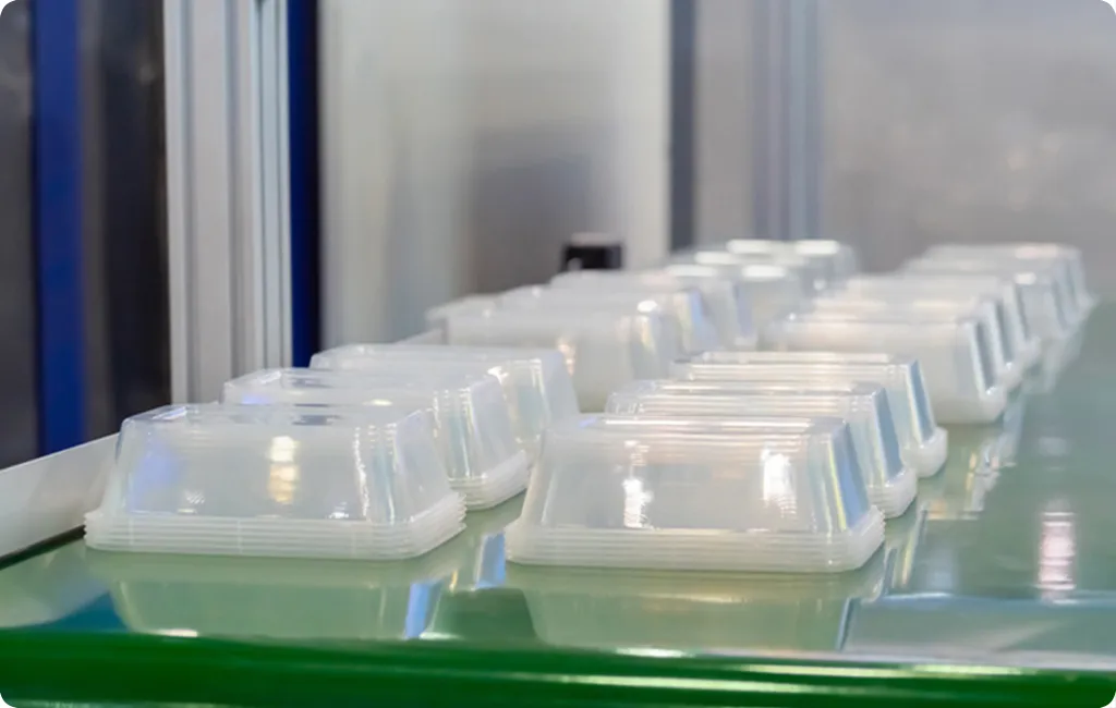 مراحل راه اندازی تولید ظروف پلاستیکی
